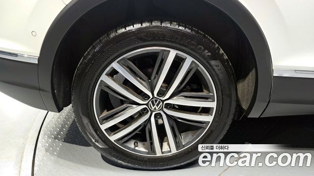 Volkswagen Tiguan 2.0 TDI 4Motion Prestige — пробег 97 025 км — фото 5 из 5