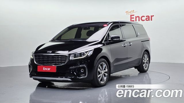 Kia Carnival из Кореи Encar