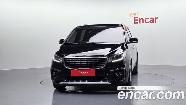 Kia Carnival из Кореи Encar