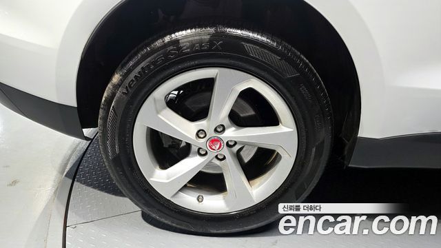 Jaguar F-PACE из Кореи Encar