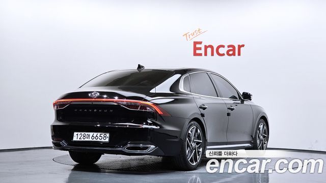 Hyundai Grandeur 3.0 LPi Exclusive — пробег 132 019 км — фото 2 из 5