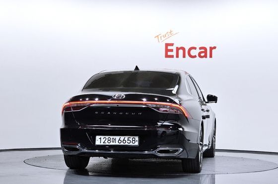 Hyundai Grandeur 3.0 LPi Exclusive — пробег 132 019 км — фото 4 из 5