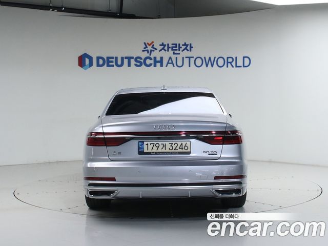 Audi A8 50 TDI Quattro — пробег 175 000 км — фото 4 из 5