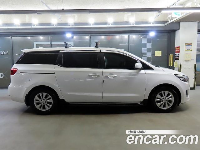Kia Carnival из Кореи Encar