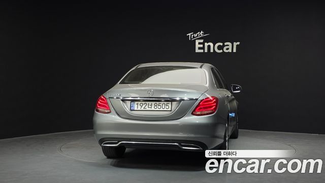 Mercedes-Benz C-Class из Кореи Encar
