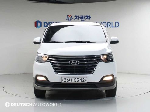 Hyundai Starex 4WD Urban 9-Seater Exclusive — пробег 96 510 км — фото 3 из 5
