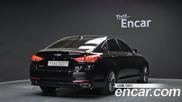 Hyundai Genesis из Кореи Encar