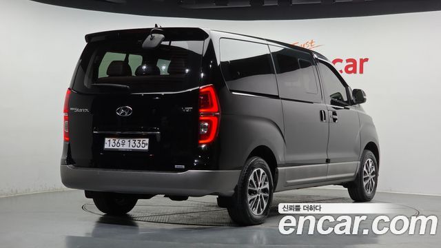 Hyundai Starex 4WD Urban 9-Seater Exclusive — пробег 98 349 км — фото 2 из 5