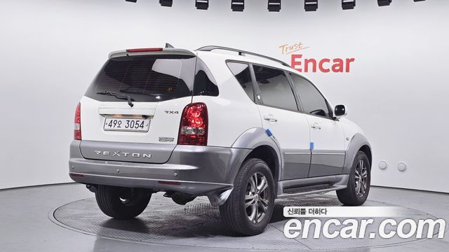 Ssangyong Rexton из Кореи Encar