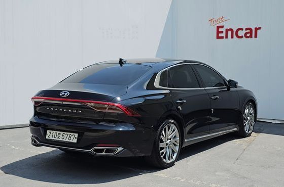 Hyundai Grandeur 3.3 Calligraphy — пробег 50 515 км — фото 2 из 5