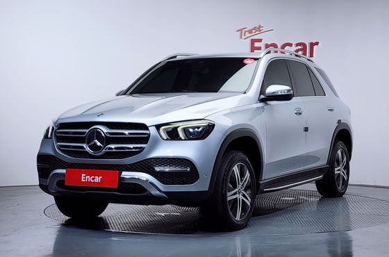 Mercedes-Benz GLE-Class GLE300d 4MATIC — пробег 199 058 км — фото 1 из 5
