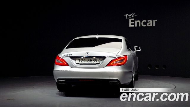 Mercedes-Benz CLS-Class CLS350 BlueEFFICIENCY — пробег 52 153 км — фото 4 из 5