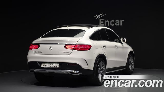 Mercedes-Benz GLE-Class GLE350 d 4MATIC Coupe — пробег 88 569 км — фото 2 из 5