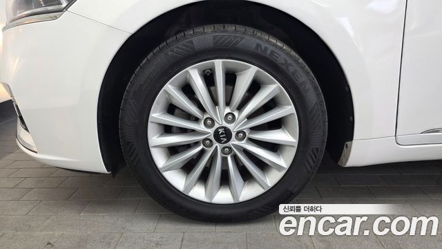 Kia K7 из Кореи Encar