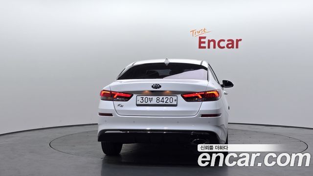 Kia K5 из Кореи Encar