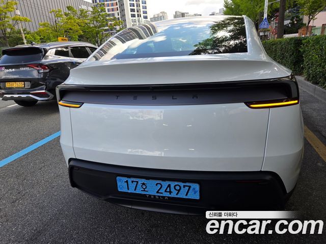 Tesla Model Y RWD — пробег 6 500 км — фото 5 из 5