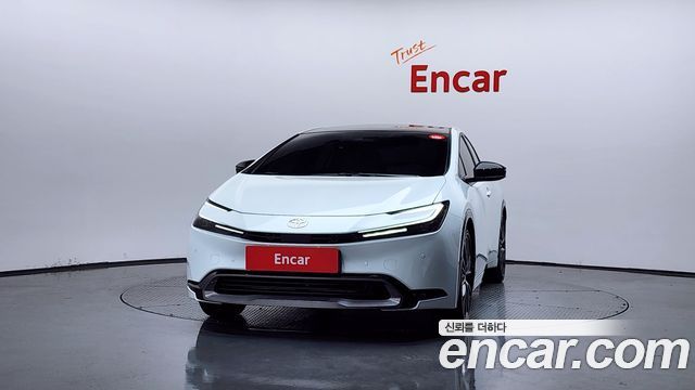 Toyota Prius из Кореи Encar