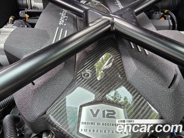 Lamborghini Aventador из Кореи Encar