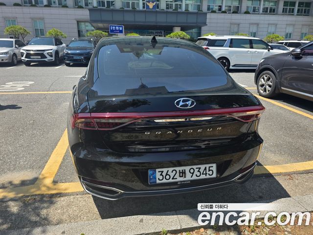 Hyundai Grandeur из Кореи Encar