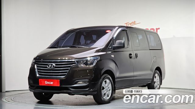 Hyundai Starex 4WD Urban 9-Seater Premium — пробег 102 013 км — фото 1 из 5