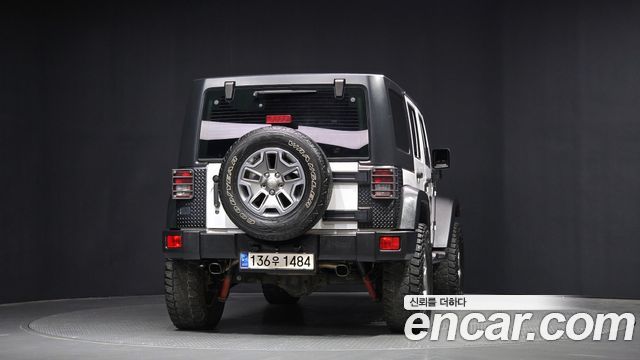 Jeep Wrangler 3.6 Rubicon 4Door — пробег 81 838 км — фото 4 из 5