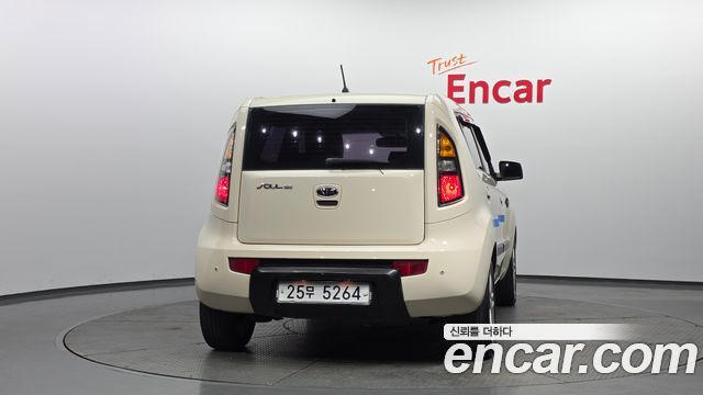 Kia Soul 1.6 2U Safety — пробег 137 377 км — фото 4 из 5