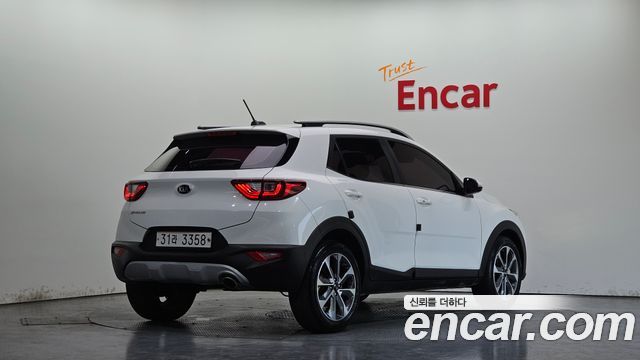 Kia Stonic Diesel 1.6 Trendy — пробег 158 936 км — фото 2 из 5