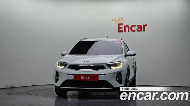 Kia Stonic Diesel 1.6 Trendy — пробег 158 936 км — фото 3 из 5
