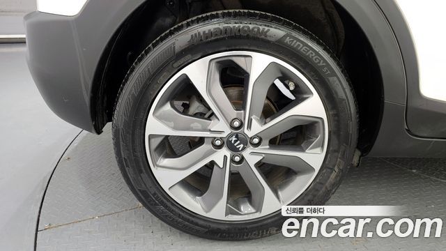 Kia Stonic Diesel 1.6 Trendy — пробег 158 936 км — фото 5 из 5