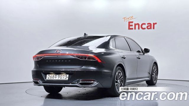 Hyundai Grandeur из Кореи Encar