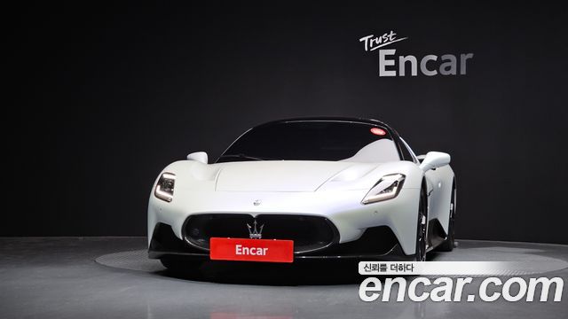Maserati MC20 из Кореи Encar