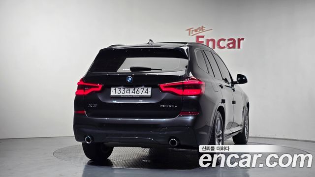 BMW X3 xDrive 30e M Sport — пробег 75 016 км — фото 4 из 5