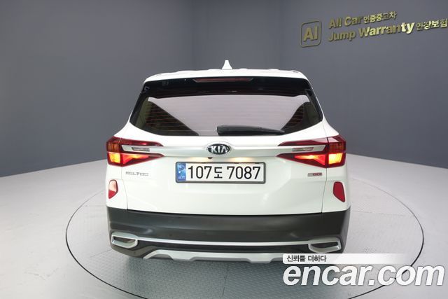 Kia Seltos из Кореи Encar