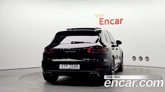 Porsche Macan из Кореи Encar