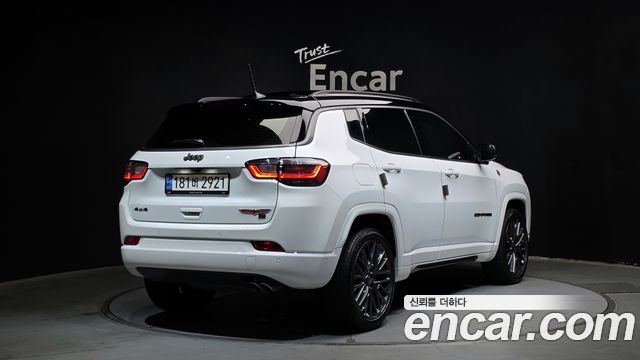 Jeep Compass из Кореи Encar