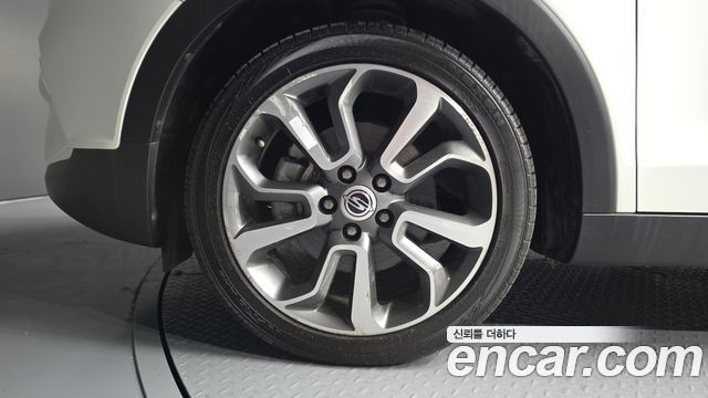 Ssangyong TIBOLI из Кореи Encar