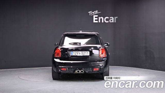 Mini Cooper из Кореи Encar