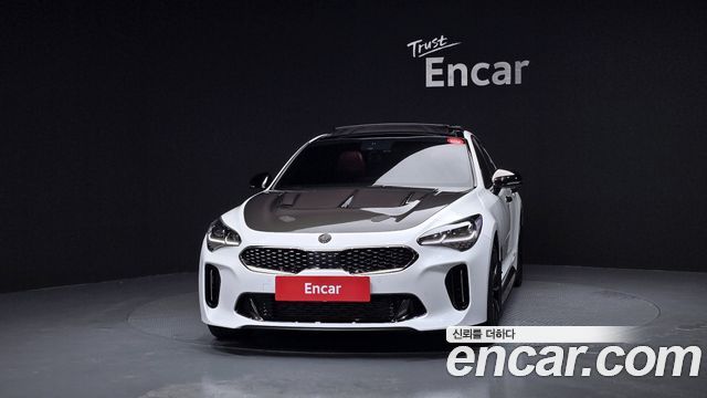 Kia Stinger из Кореи Encar