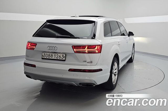 Audi Q7 из Кореи Encar