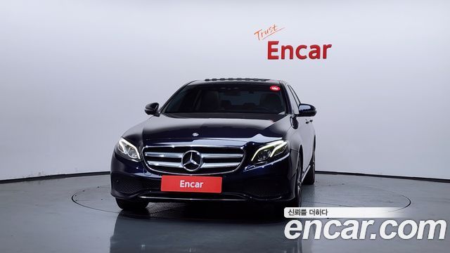 Mercedes-Benz E-Class E300 4MATIC Avnatgarde — пробег 173 545 км — фото 3 из 5