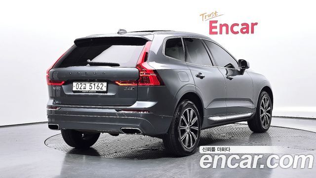 Volvo XC60 D4 Inscription — пробег 165 377 км — фото 2 из 5