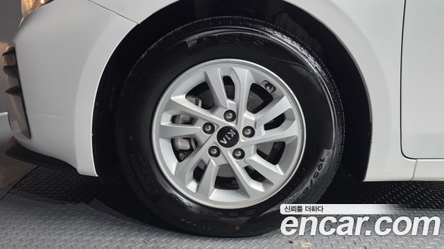 Kia K3 из Кореи Encar