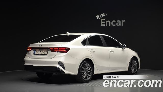 Kia K3 из Кореи Encar