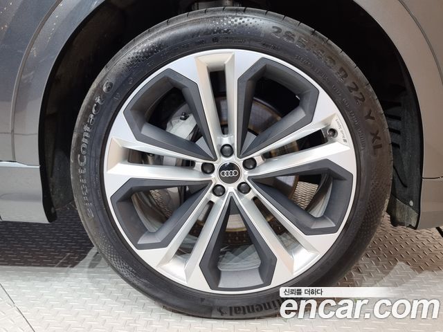Audi Q8 из Кореи Encar