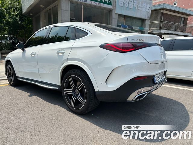Mercedes-Benz GLC-Class GLC300 4MATIC Coupe — пробег 59 900 км — фото 4 из 5