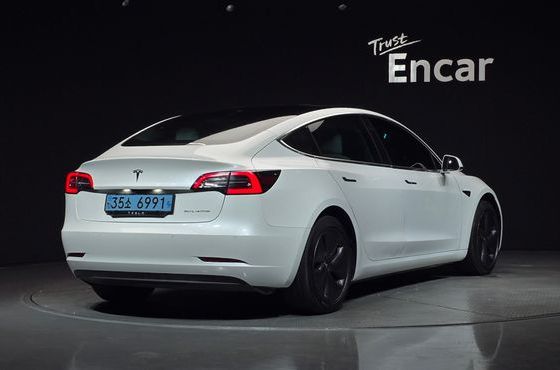 Tesla Model 3 Long Range AWD — пробег 118 244 км — фото 2 из 5