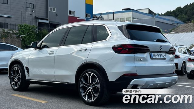 BMW X5 xDrive 40i xLine — пробег 4 141 км — фото 2 из 5