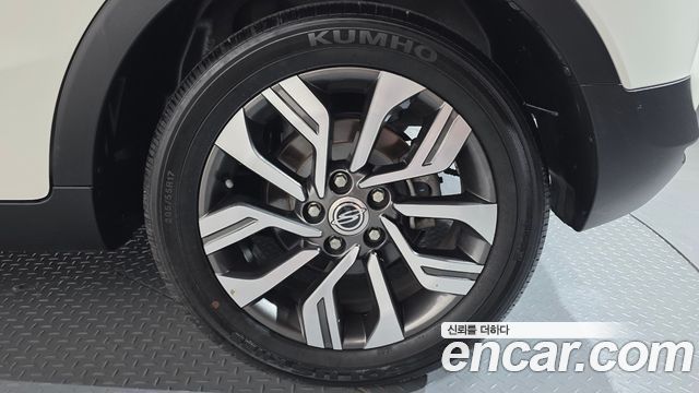 Ssangyong TIBOLI из Кореи Encar