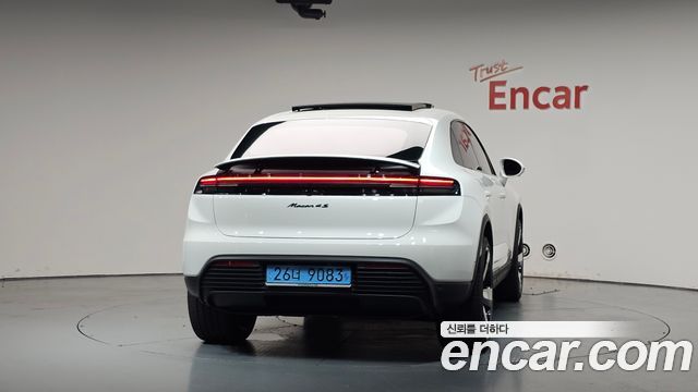 Porsche Macan из Кореи Encar