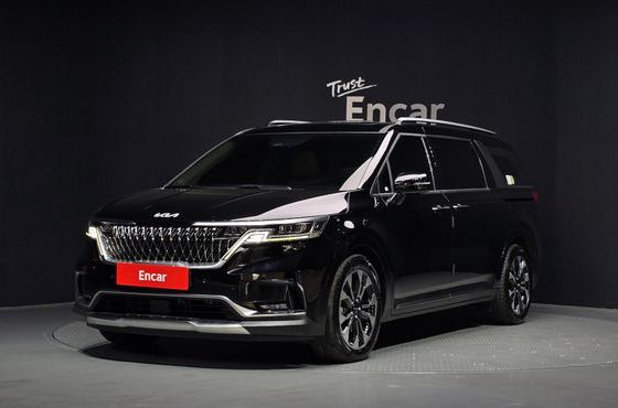 Kia Carnival 9-Seater Signature — пробег 89 184 км — фото 1 из 5